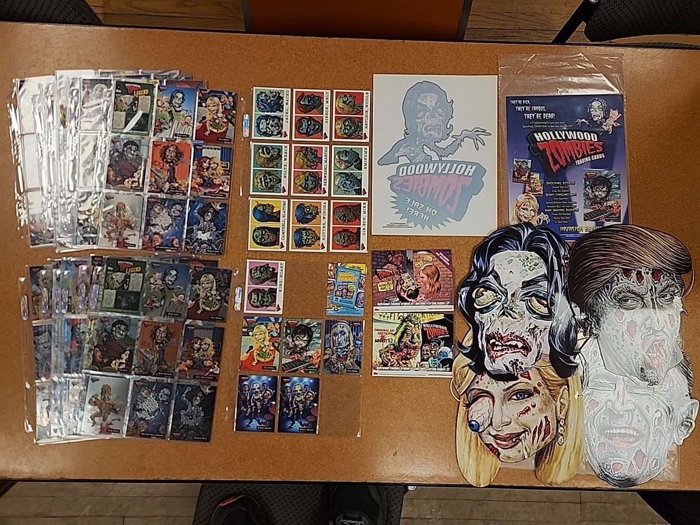 hollywood zombies trading card Full Set & Foil Bonus Masks Topps 2007 GPK Trump