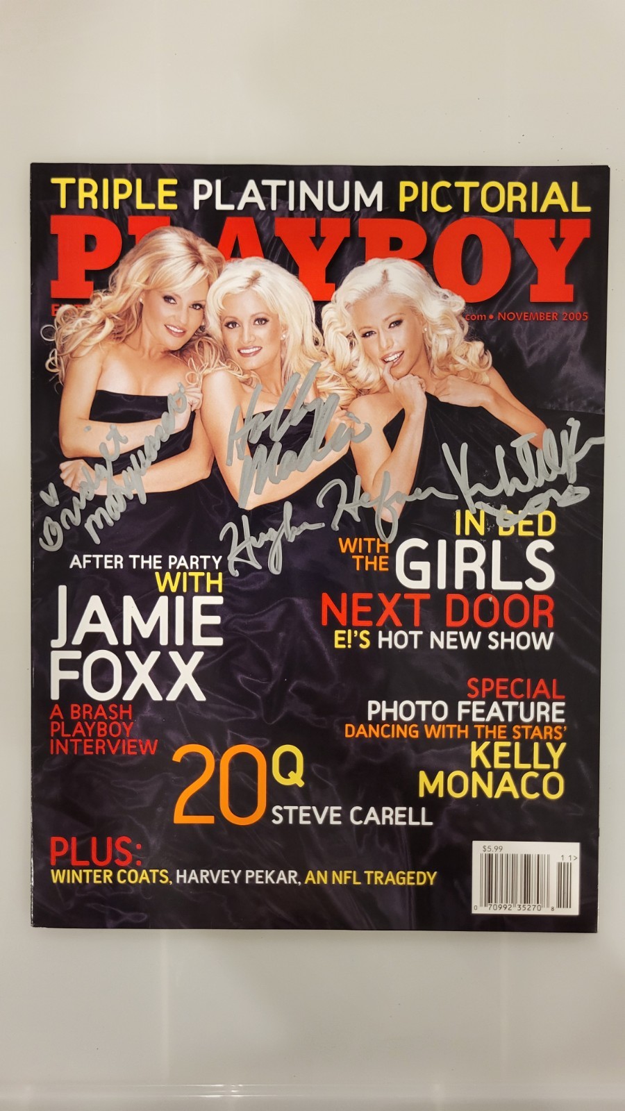 HUGH HEFNER AND THE GIRLS NEXT DOOR AUTOGRAPHED 11/2006 FULL ISSUE PLAYBOY