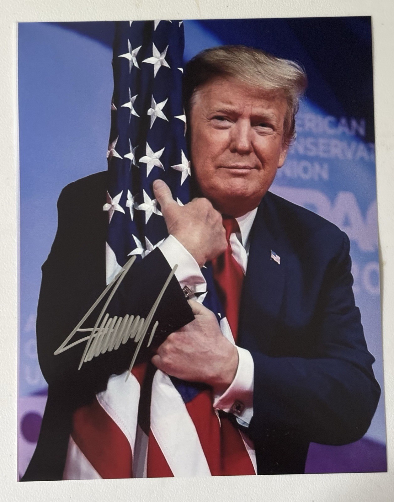 Donald Trump, Signed Photo 8x10 with COA,