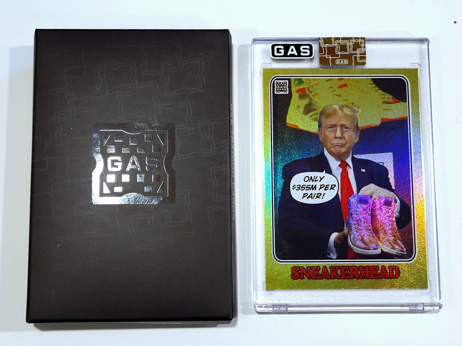Donald Trump SNEAKERHEAD GAS Trading Card GOLD FOIL Prism #/100 NEW / SEALED