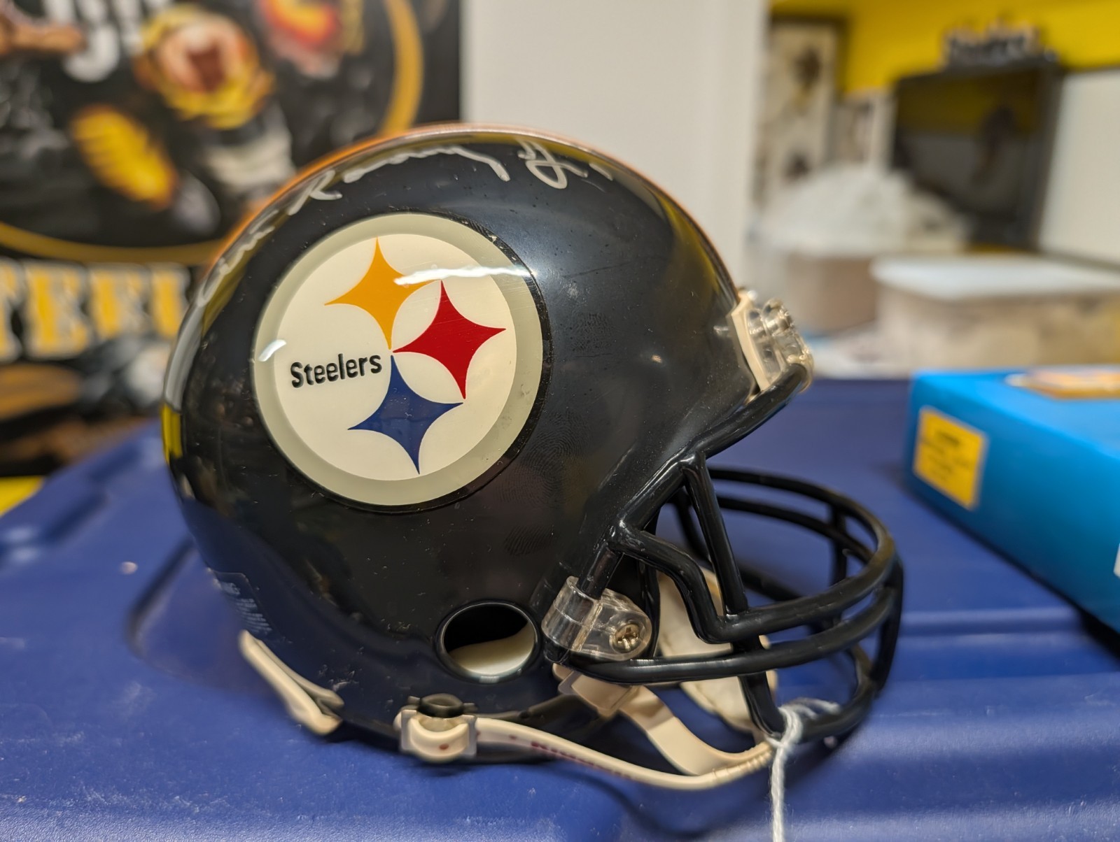 Rare Pittsburgh Steelers Art Rooney II  2nd autographed signed mini helmet