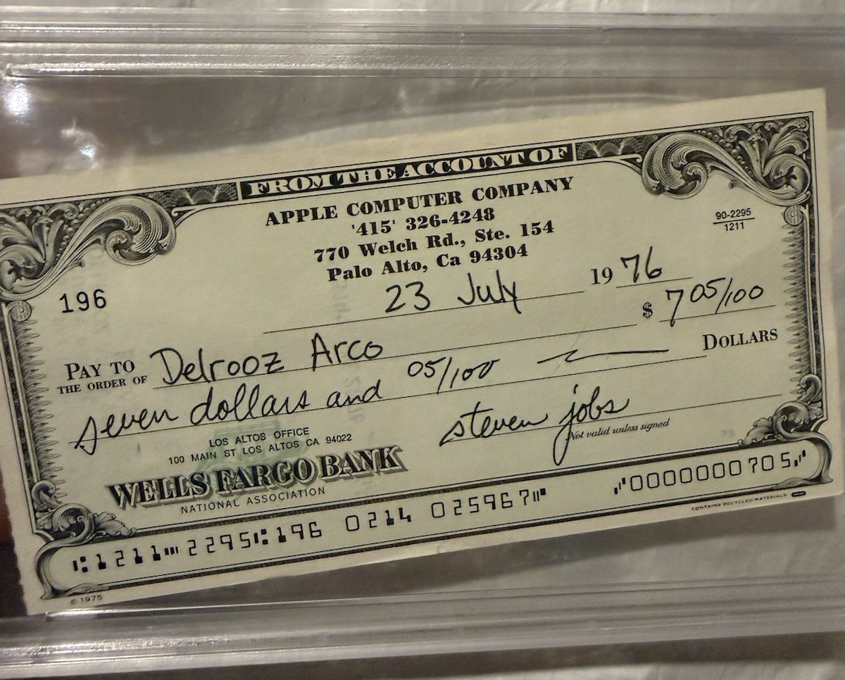 Steve Jobs Signed Apple Computer Company Check, PSA/DNA Authenticated GEM MT 10!