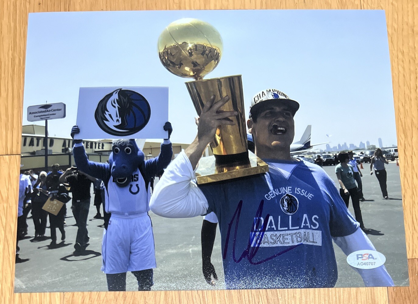 Mark Cuban Auto Autograph Signed 8x10 Photo PSA COA Rare