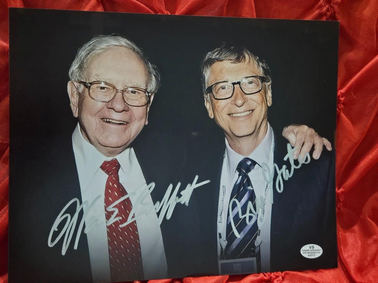 BILL GATES WARREN BUFFETT HAND SIGNED AUTOGRAPHED 8X10 PHOTO REAL AUTO W/ COA