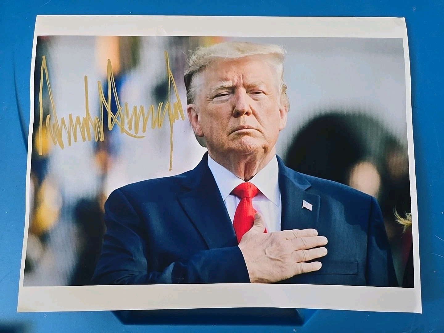 Donald Trump ' President ' Signed In Person 8x10 Photo.