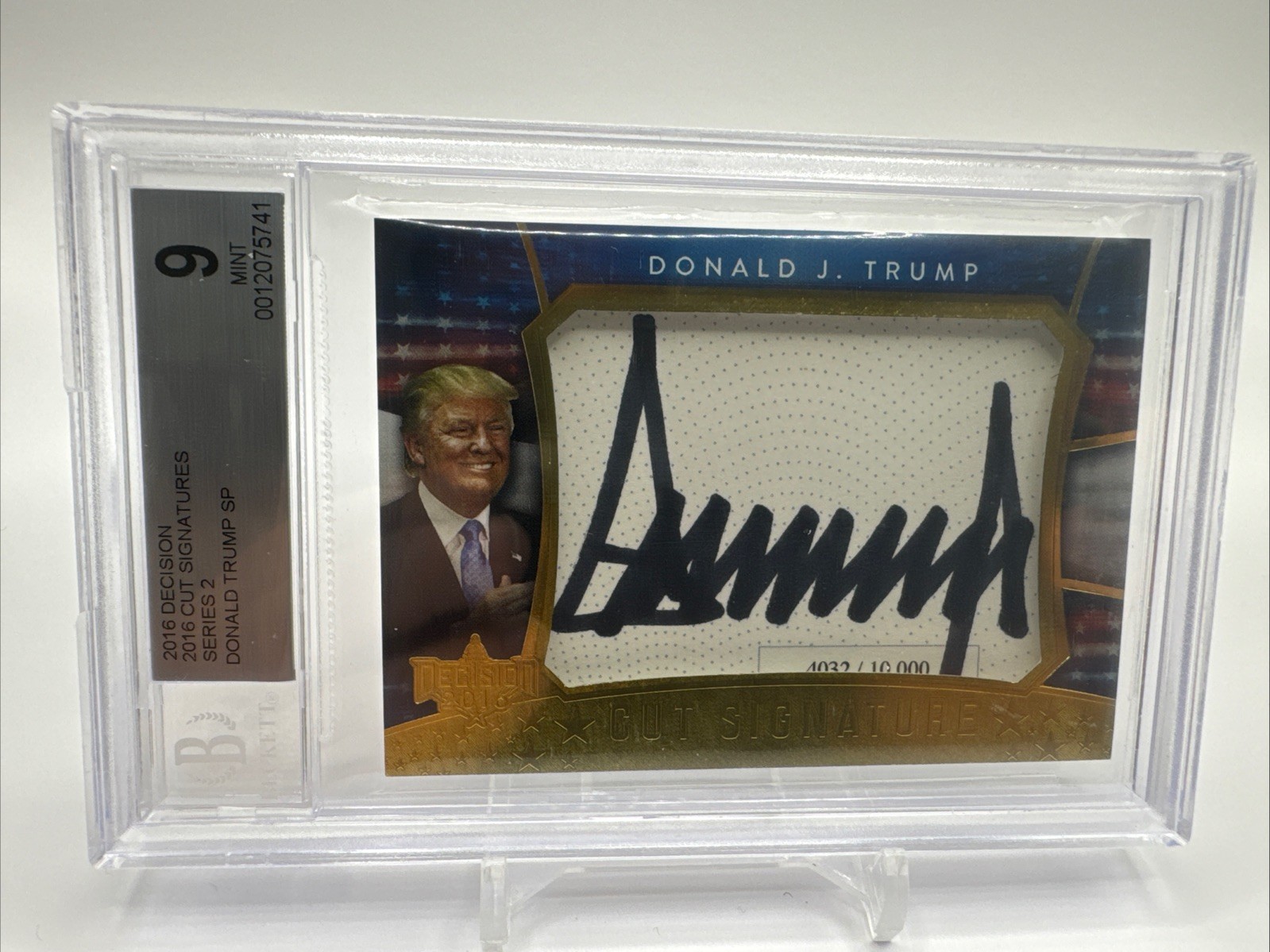 Donald Trump 2016 Decision Cut Signatures BGS- 9 Trump- S-136