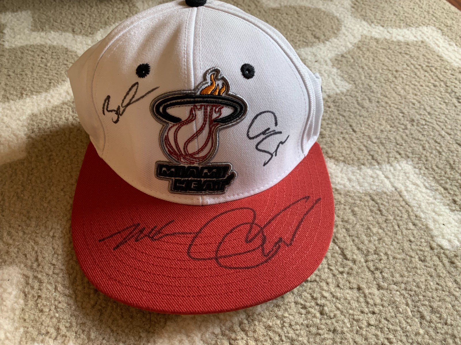 Miami Heat Signed auto Hat Micky Arison, Pat Riley, Dwayne Wade, Spoelstra COA