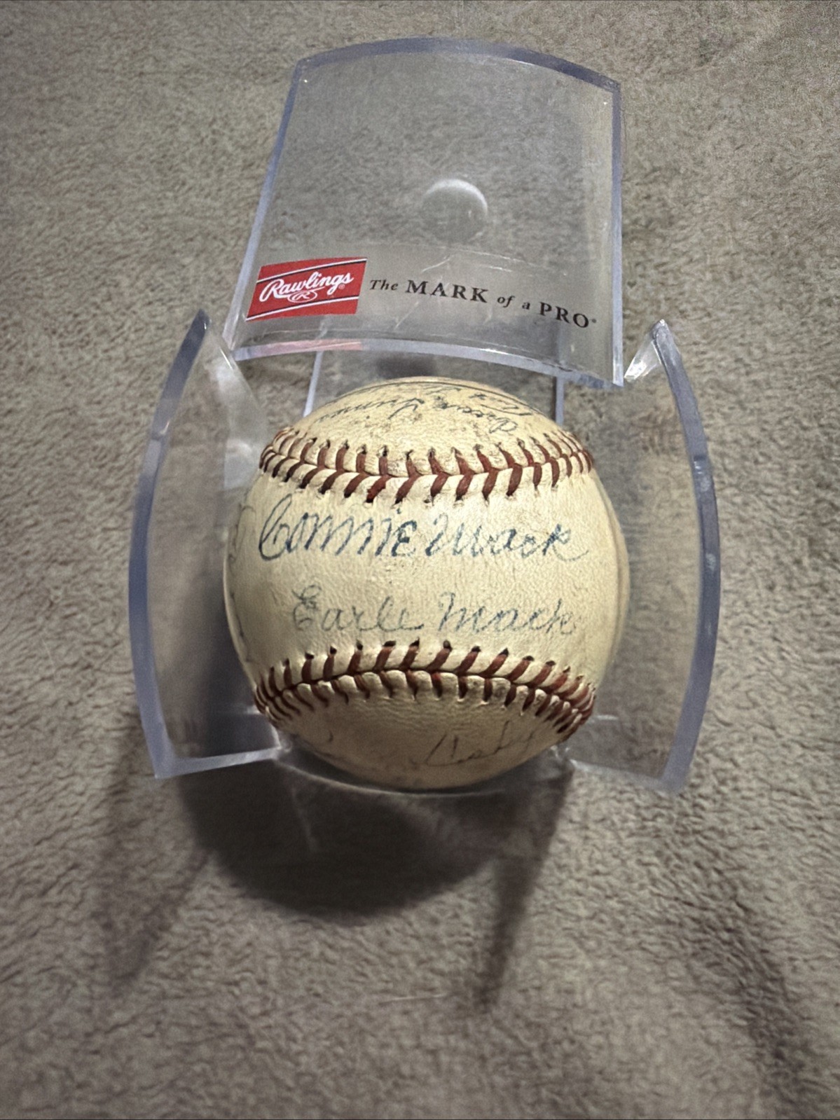1946 Philadelphia Athletics Team Signed Baseball Connie Mack, Al Simmons Beckett