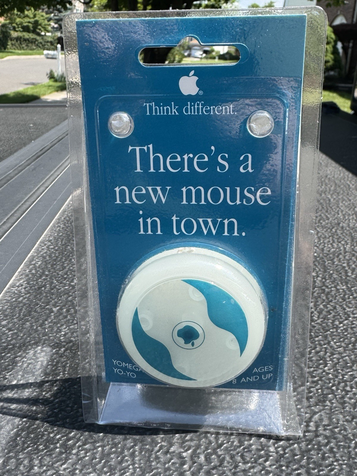 Bondi Blue Yomega Fireball Yo-Yo New Original iMac Apple Computer Steve Jobs