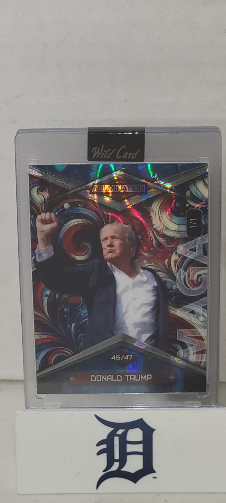 2025 Wildcard President Trump 1/1 "FIGHT FIGHT!" BLOODY FACE BCCV-TD-DT4 RWB