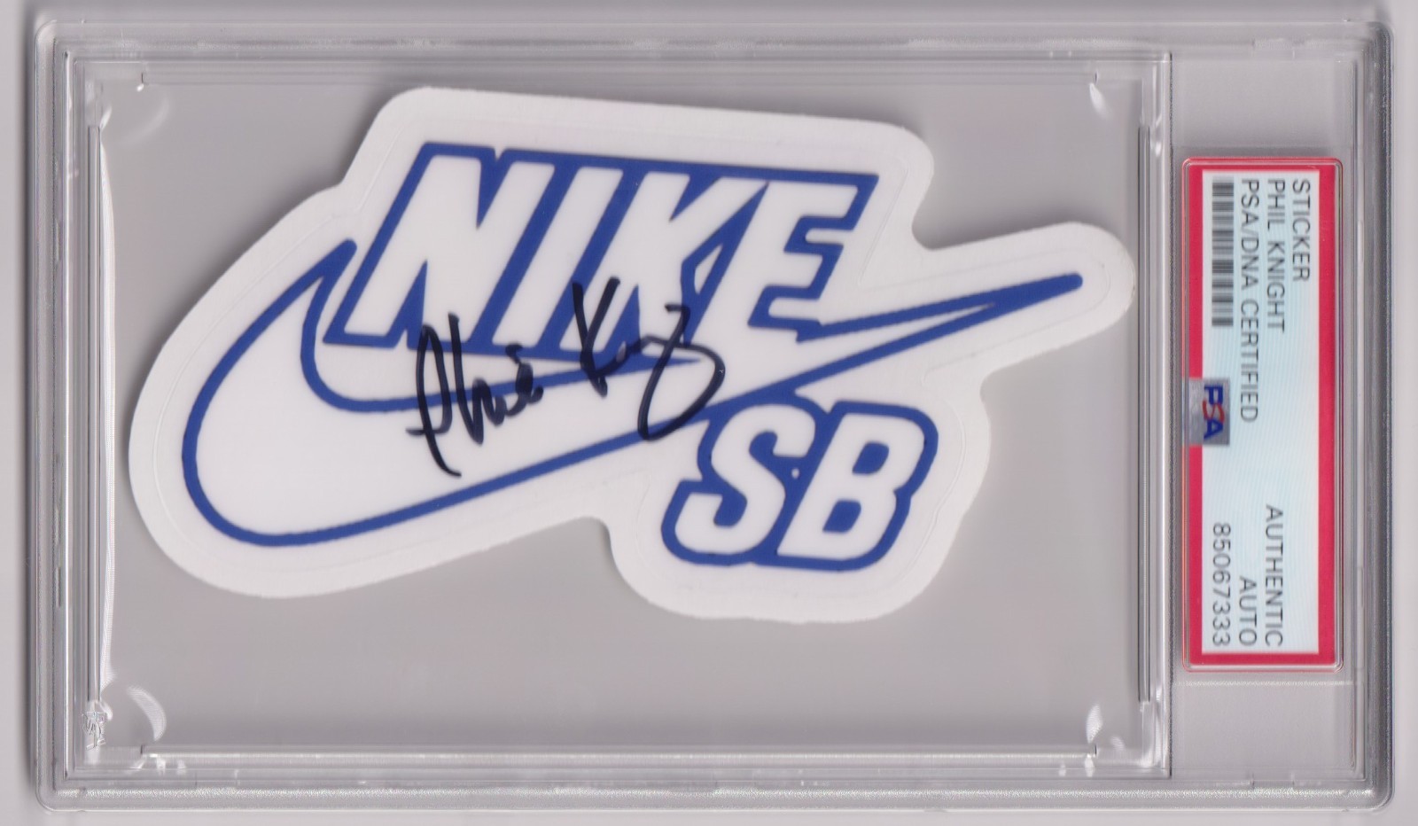 PHIL KNIGHT Signed AUTO NIKE Sticker SB PSA DNA Certified NIKE JORDAN FOUNDER