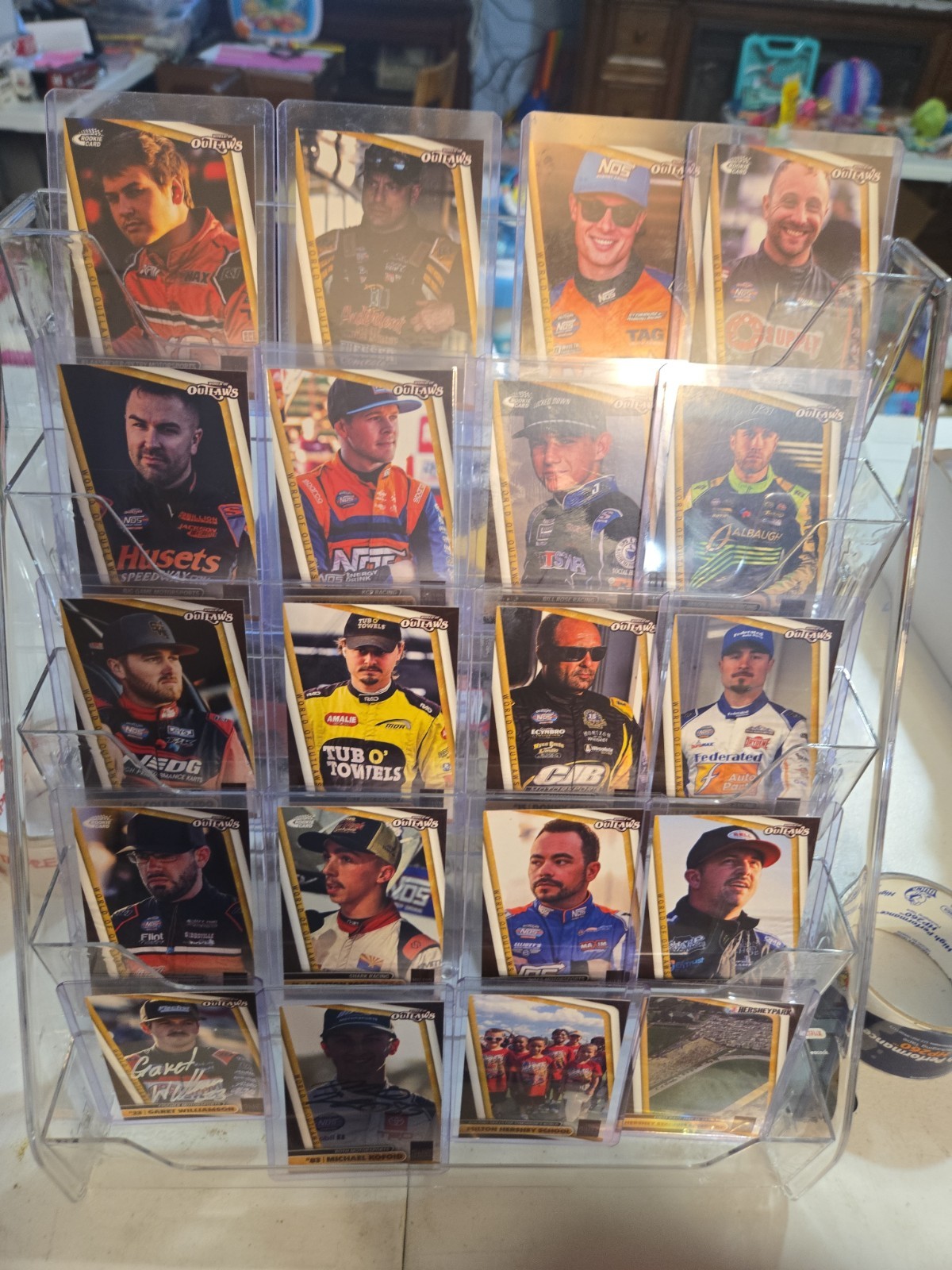 World of Outlaws 2026 Milton Hershey Trading Card Set 20 Card Set