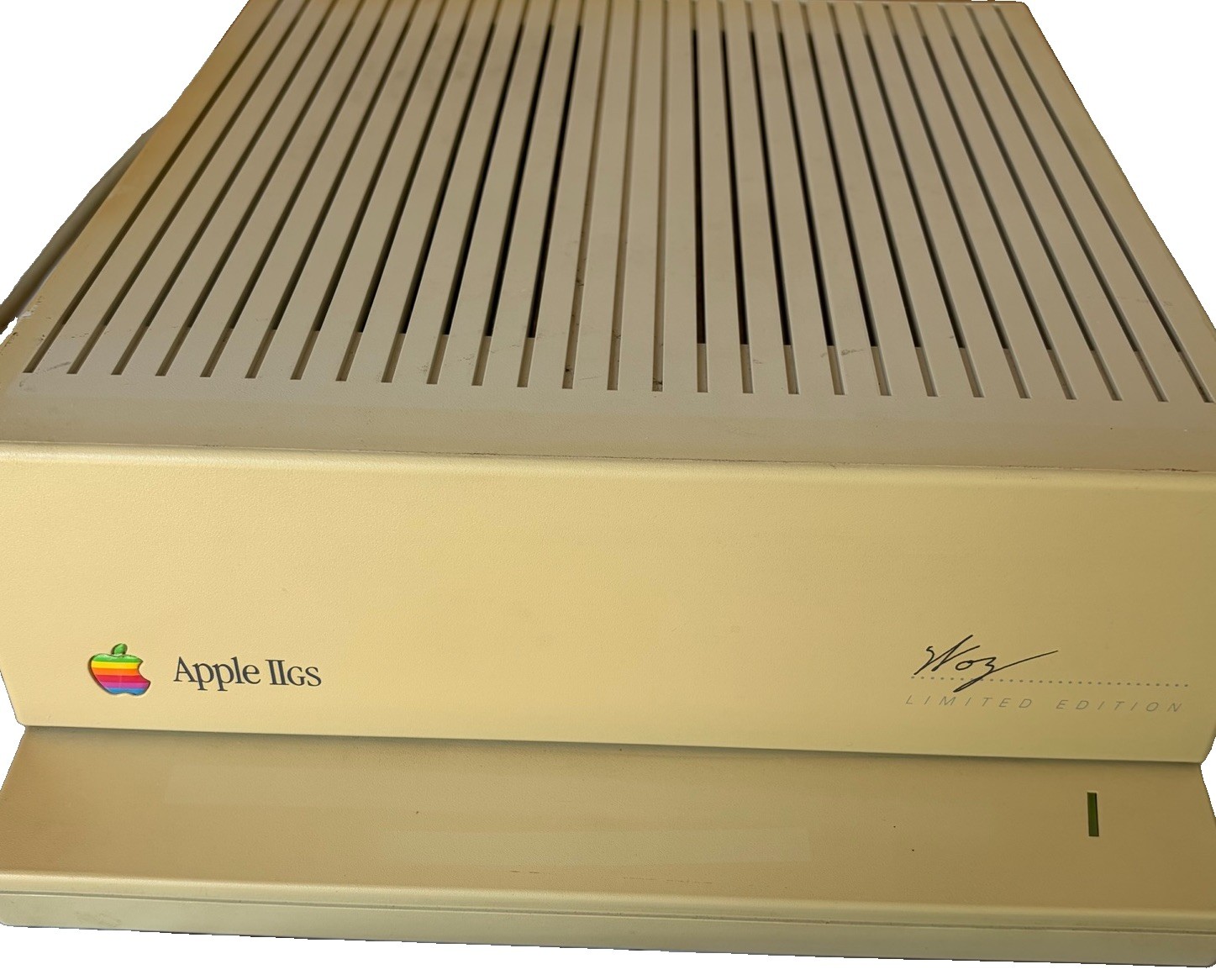 Apple IIGS Woz Edition Macintosh Computer A2S6000 UNTESTED, POWERS ON Vintage