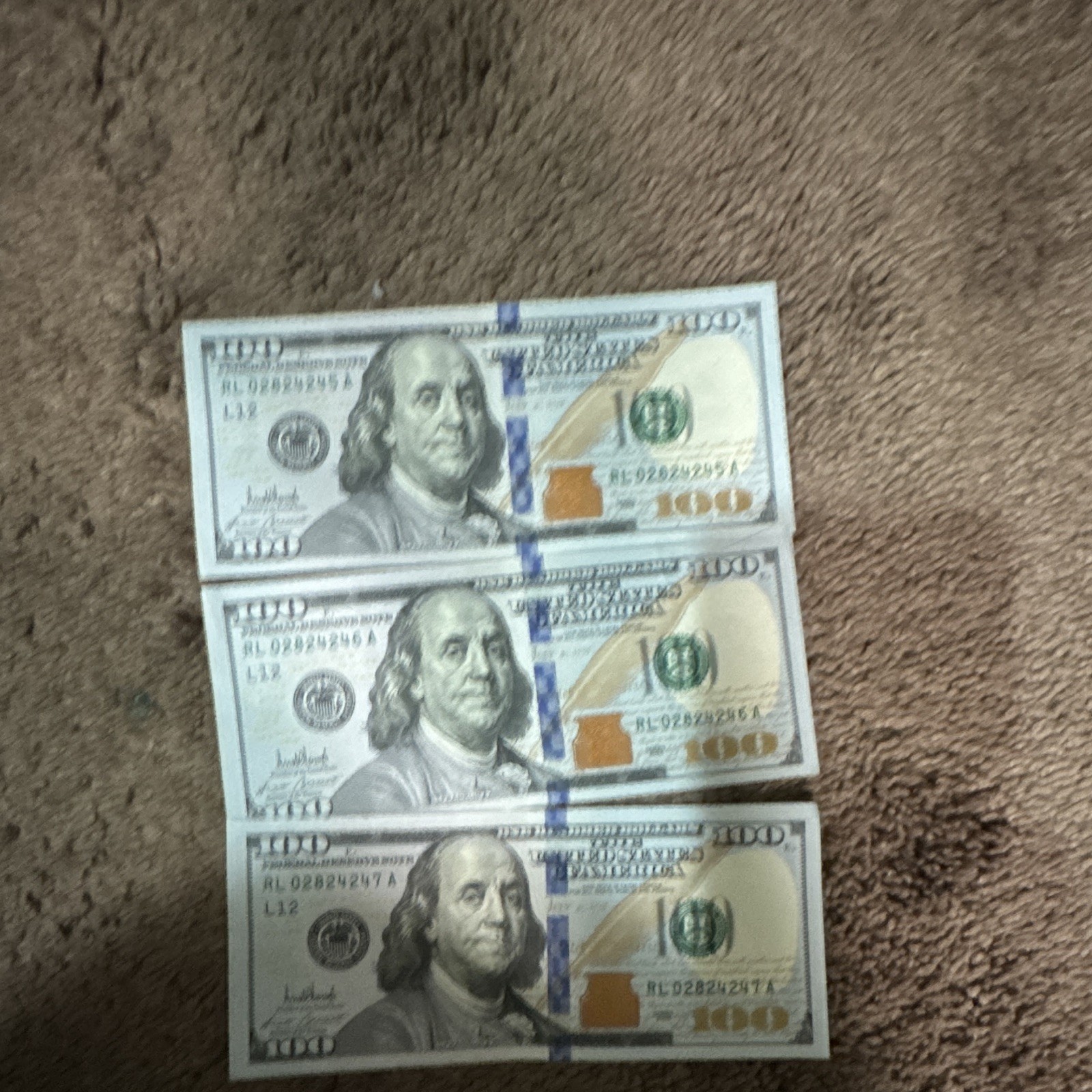 Three consecutive 2025 with Trump's signature $100 Bill