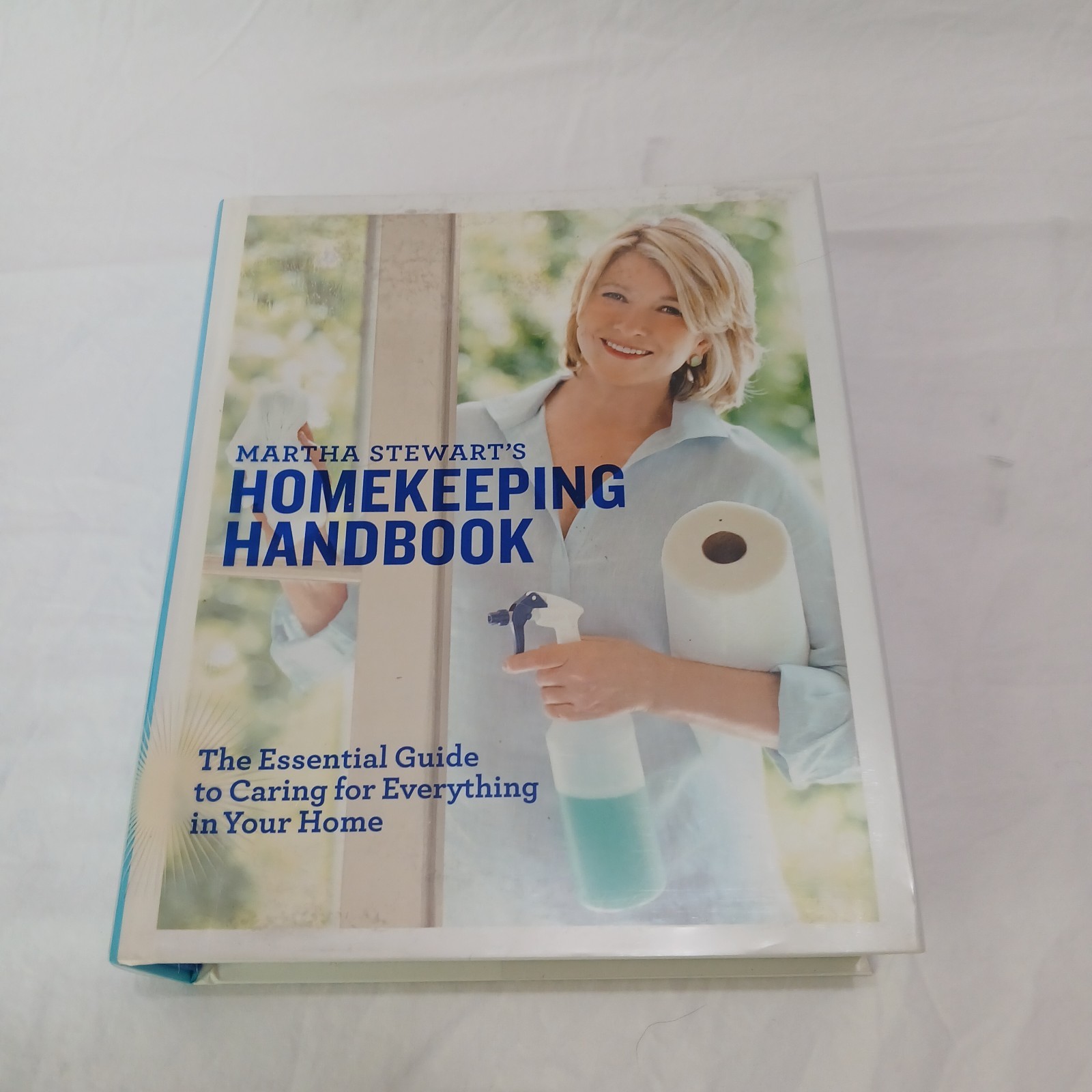 Martha Stewart Homekeeping Handbook The Essential Guide signed Copy