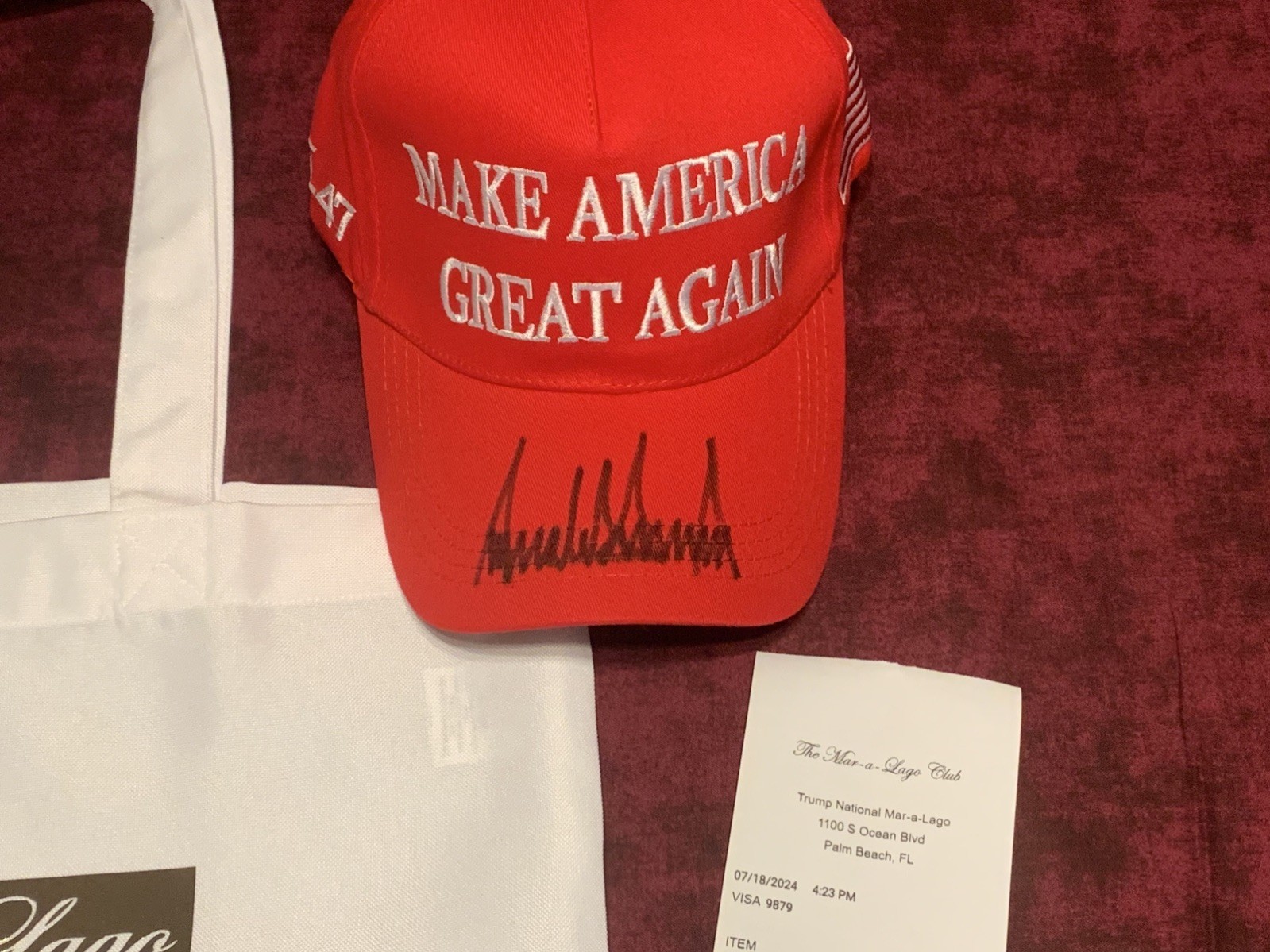 Donald Trump Signed Make America Great Again Hat with Mar-a-Lago Bag & Receipt