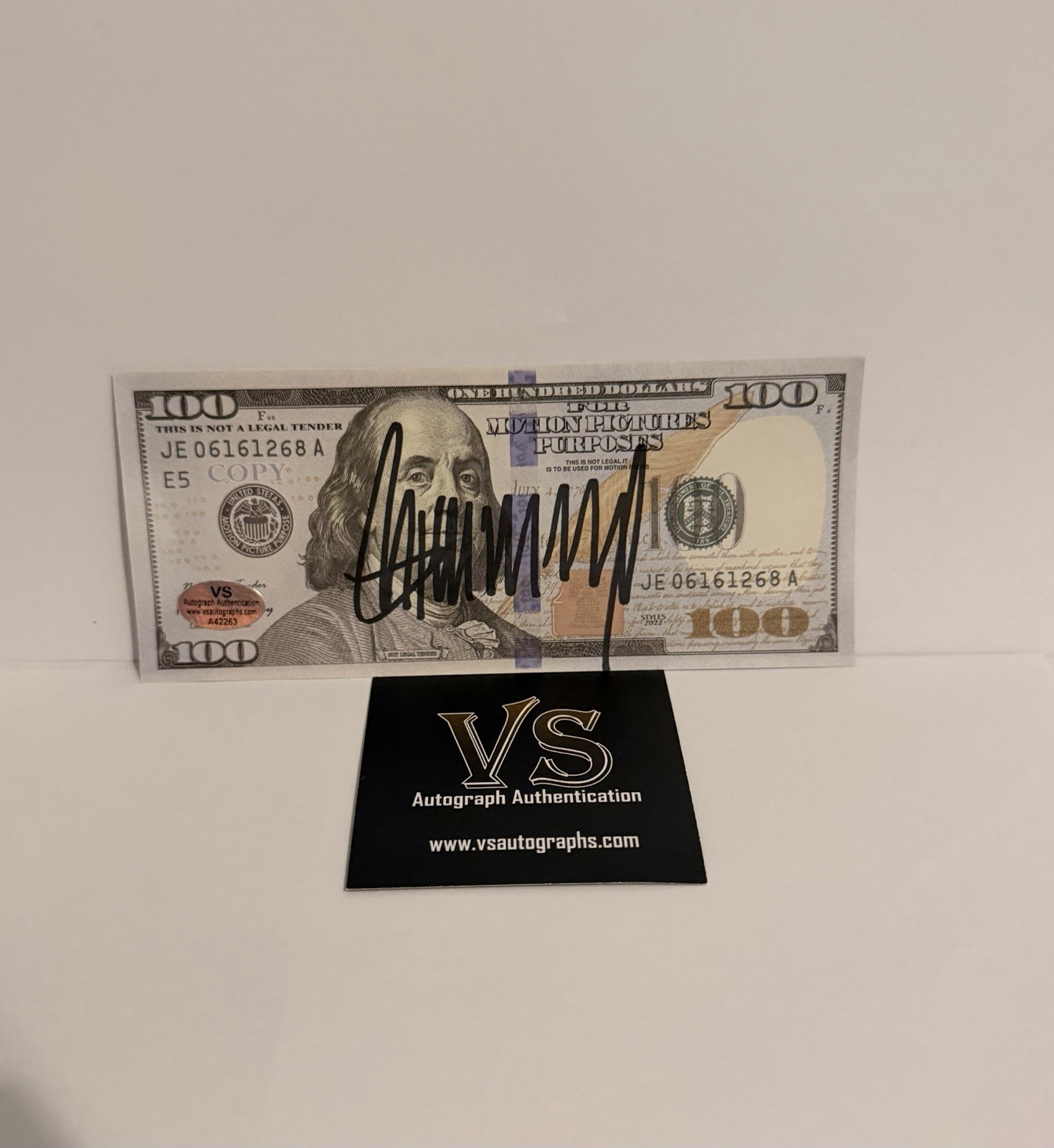 Donald Trump Signed Baseball With Coa