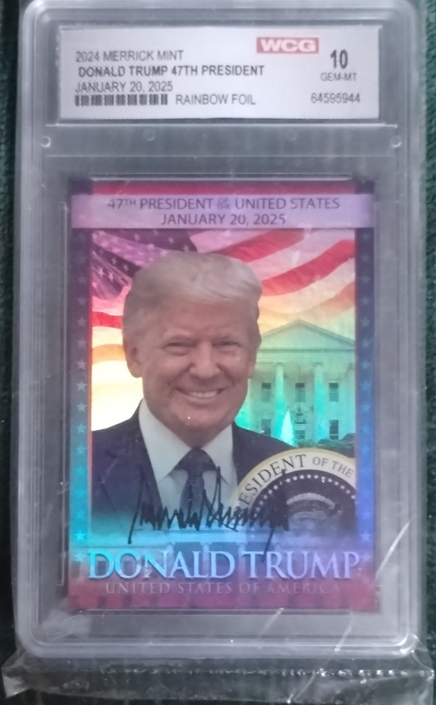 Merrick Mint Donald Trump Rainbow Foil #45/47 WCG 10 Hard Signed